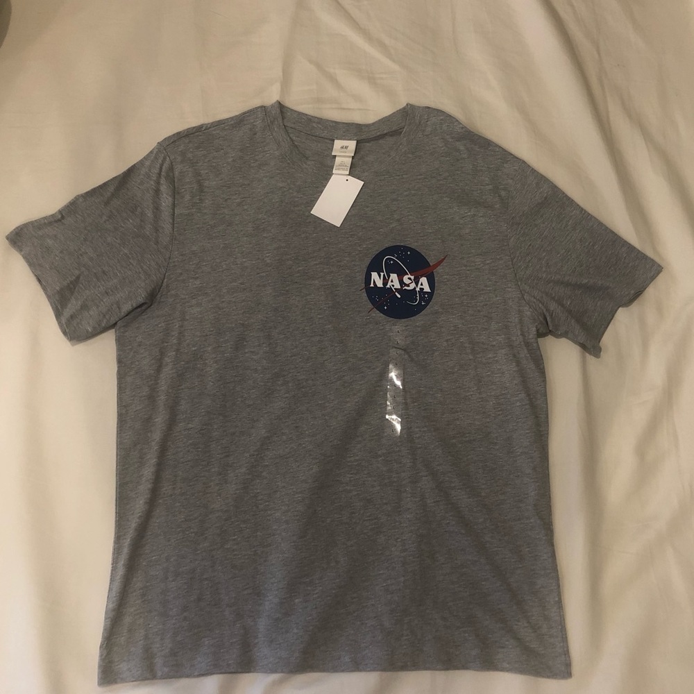 H&M Grey NASA Large T-Shirt